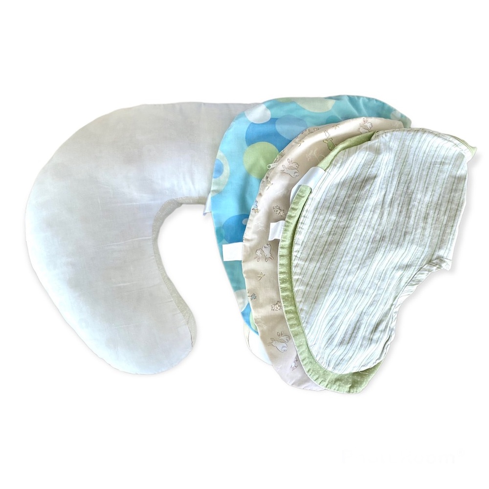 BOPPY nursing pillow with THREE covers